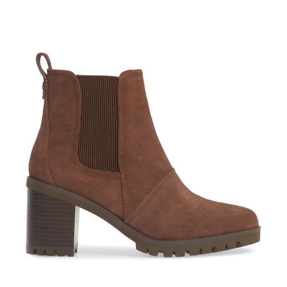 UGG Hazel Waterproof Block Heel Bootie, Size 9 - Picture 3 of 7